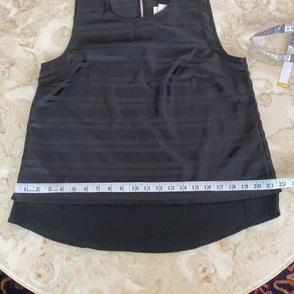 NWT! Banana Republic Black Sleeveless Overlay Blouse - Picture 11 of 13